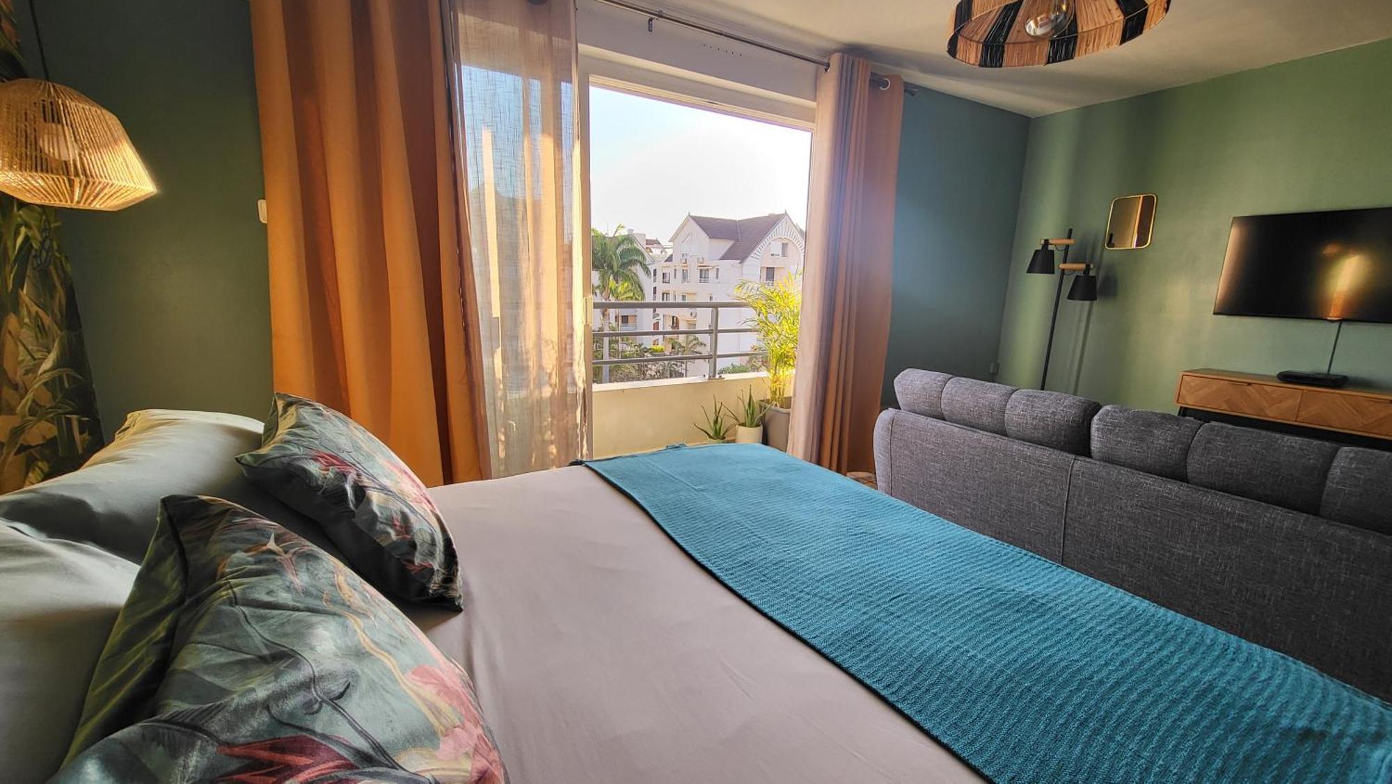 Apartamento Le Papangue, Instant Exotique Saint Pierre Exterior foto